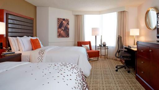 Renaissance St. Louis Airport Hotel - Housity