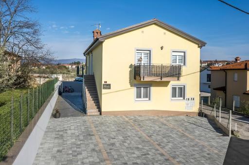 Apartments Mirela - Housity