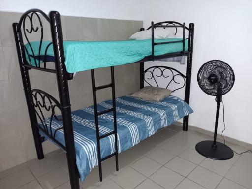 Bonita casa amueblada para 12 personas a 3 Kms del centro Cuernavaca - Housity