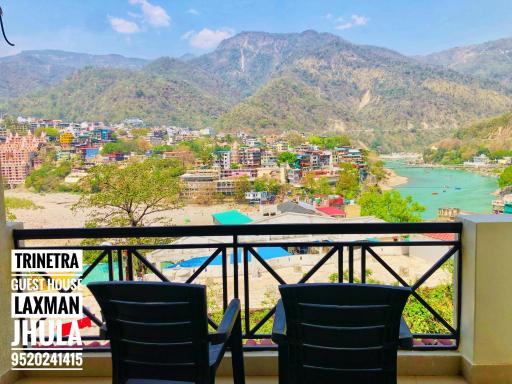 Trinetra Guest House - Housity