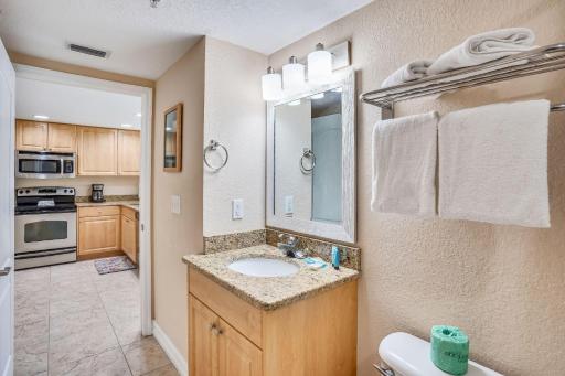 Crystal Palms 201 - Housity