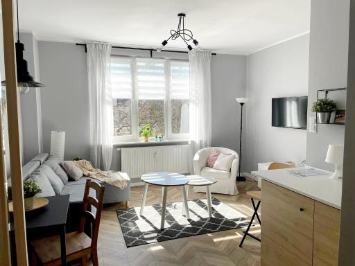 Studio Gruszka - Housity