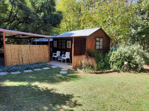 Rus 'n Bietjie - Housity