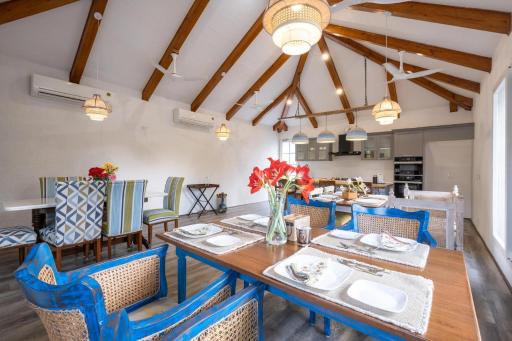 StayVista at Dudly Manor with Swimming Pool - Housity