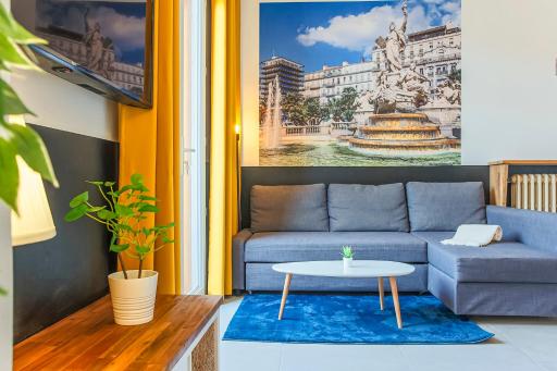 #3 Toulon CENTRE, BALCON, LUMINEUX, STATIONNEMENT FACILE, TOUT CONFORT - Housity