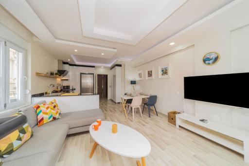 Comfortable Home near Beach w Balcony in Antalya - Housity