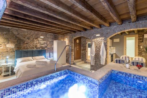 ROYAL SPA-LATUM APARTMENT - Housity