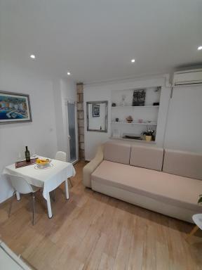 Apartment Matea - Housity