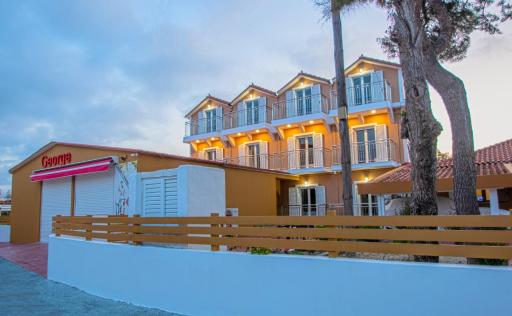 San - Mari Studios by "elite" - Housity