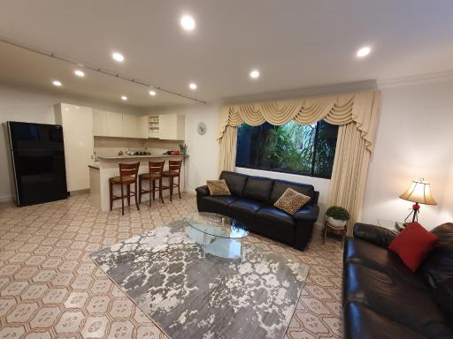 Grandview Melbourne Executive 2BR Apartment - Housity