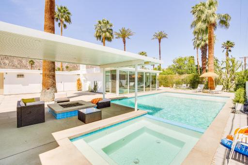 La Quinta Vacation Rental Walk to Old Town! - Housity