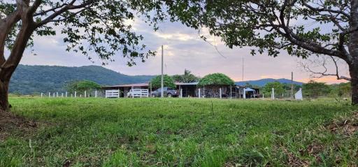 Casa Piedra - Housity