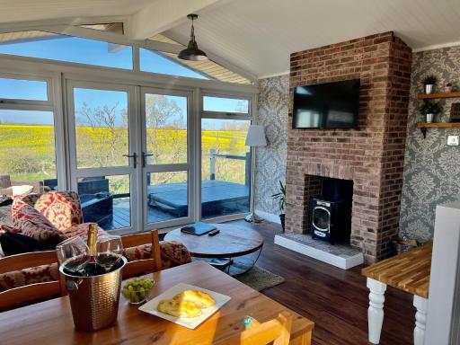 Brackenrigg Lodge - Housity