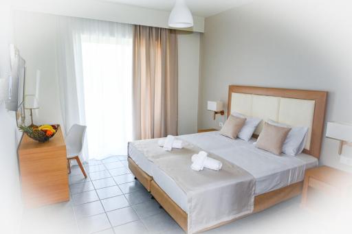 Stacy's Studios - Housity