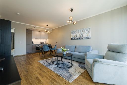 Yellow Apartment - Housity