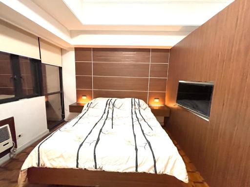 Glam studio Greenbelt 25mbps WiFi & Netflix - Housity