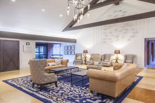 Delta Hotels by Marriott Baltimore Hunt Valley - Housity