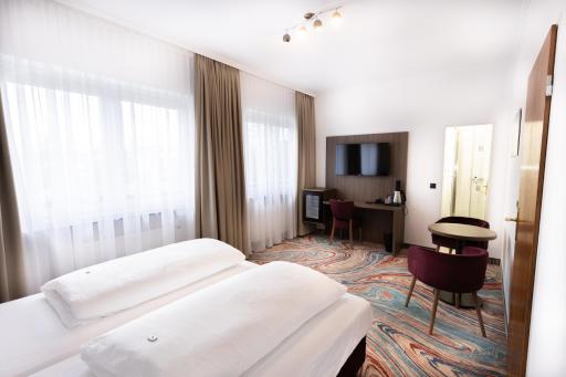 Firzlaff's Hotel - Housity