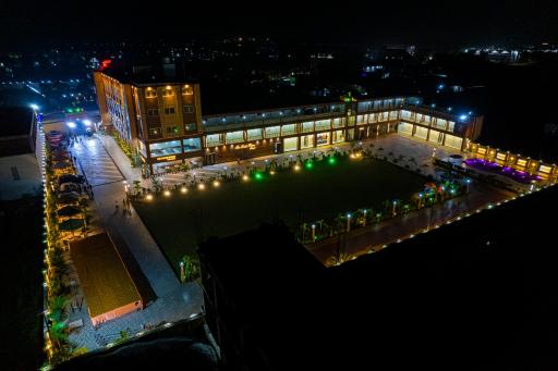 THE BODHI PALACE RESORT - Housity