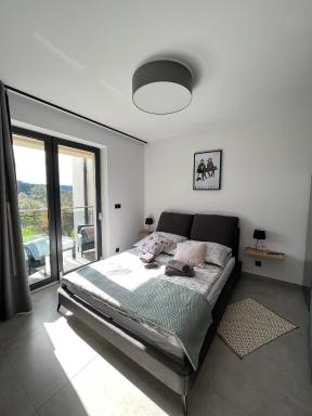 Apartament w Dolinie Sanu - Housity