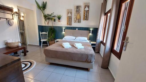 OLD TOWN TALES apartments - Housity