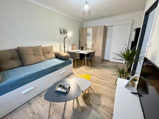 Mon Cozy Cognac - Housity