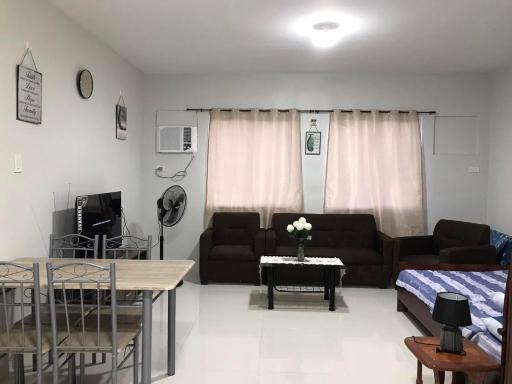 Camella Homes Bacolod Condo - Ibiza Bldg Unit 5O for rent! with WIFI and Netflix! - Housity