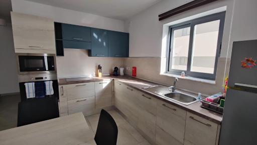 Salina Wharf, Block E, n.27 by Crysalex Houses - Housity