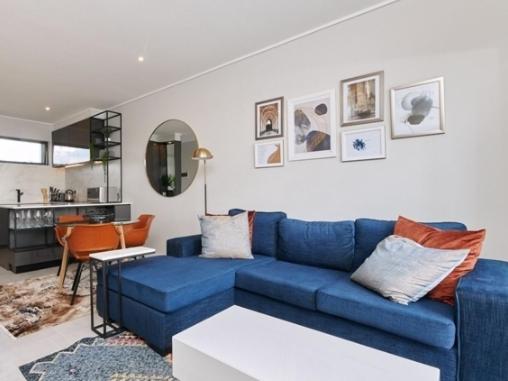 The Unique's Apartment IV - Housity