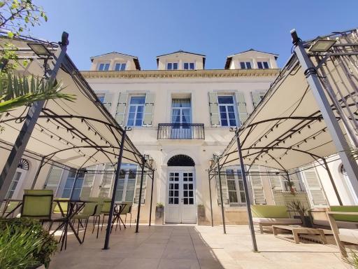 Chambres d'hôtes - Bed and Breakfast Les Palmiers - Housity