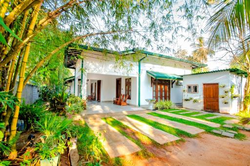 Green Holiday Bungalow - Housity