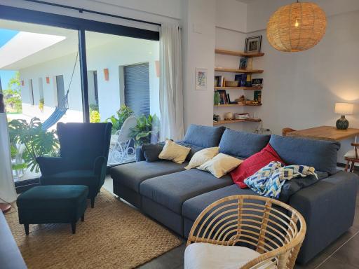 Family house with nice garden 10min from Sanlúcar - Housity