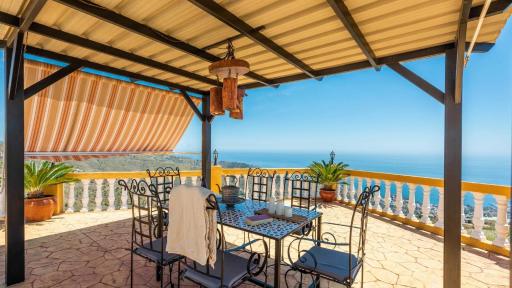 Villa Calena Ítrabo by Ruralidays - Housity