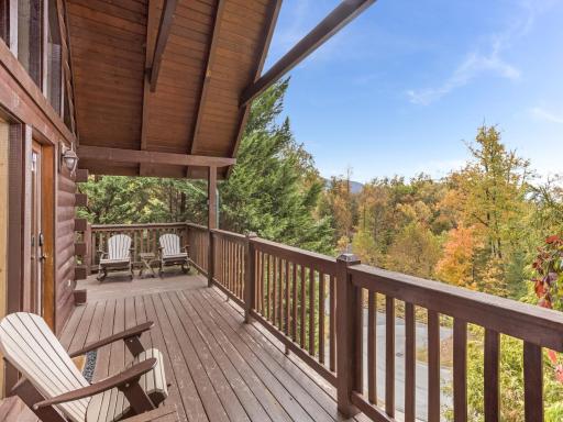 Saddle Ridge - Housity