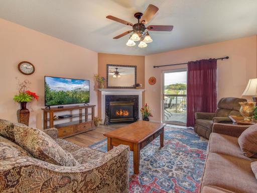 Creekside Hideaway Bear Crossing 403 by VTrips - Housity