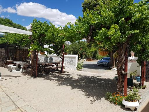 Karoo Manor Guesthouse and Restaurant - Housity