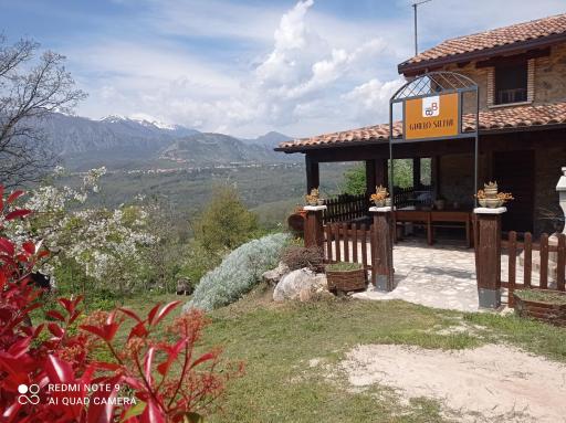 B&B Giallo Siena - Housity