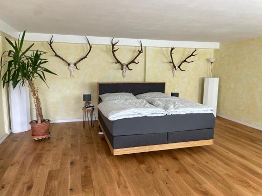 Jagdzimmer - Housity