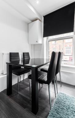 Aldgate Flats - Housity