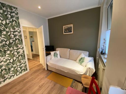 Harry's Apartment - Housity