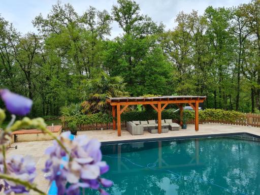 Appartement spacieux avec piscine partagée à Maurens - 120 m² - Housity