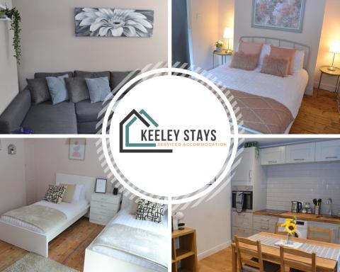 Opal Dream * Whole House * Wi-Fi Beach *Town 2 Bed - Housity