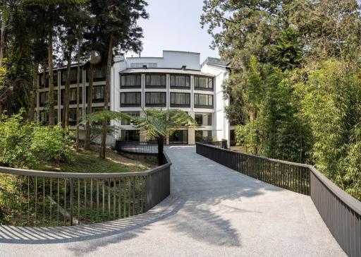 Howard Resort Xitou - Housity