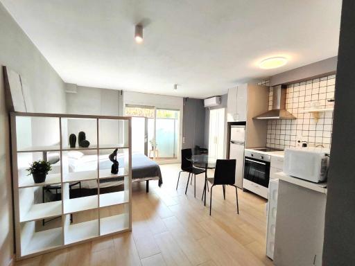 Mazi Apartments Suite - Housity