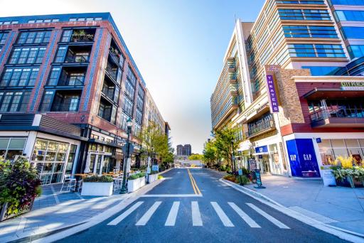 Bethesda North Marriott Hotel & Conference Center - Housity