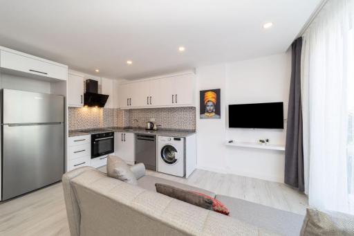 Central and Modern Flat in Muratpasa - Housity