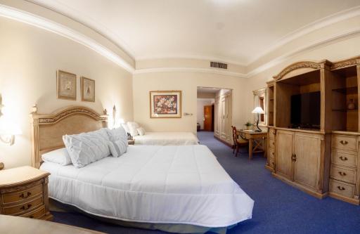 Granados Park Hotel - Housity