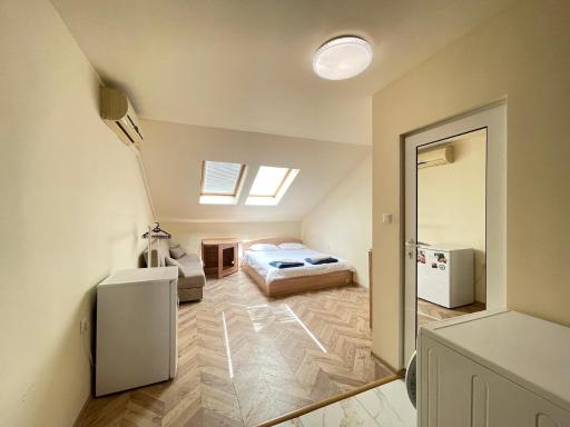 City-Centre Studio 1 - Housity