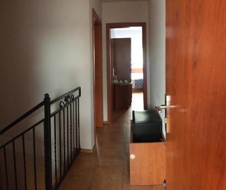 Pensjonat nad jeziorem - Housity