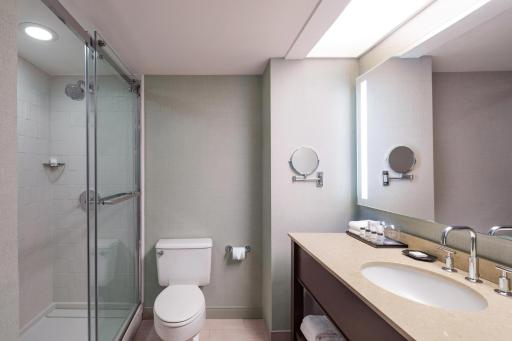 Sheraton Edison - Housity